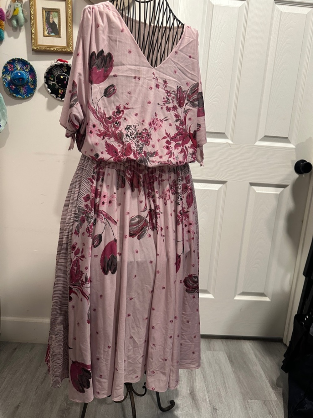 Blush Pink Floral V-Neck Maxi Dress